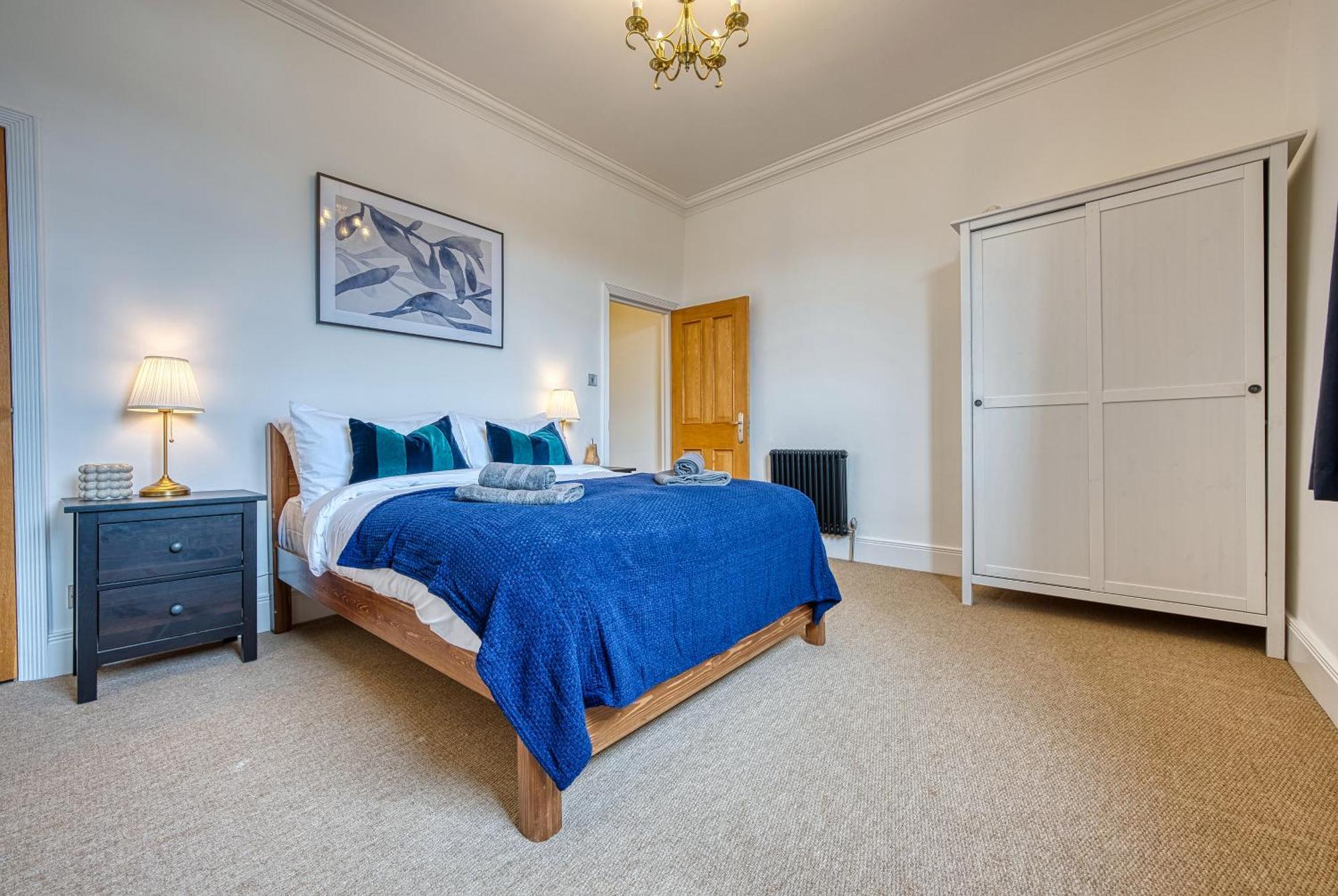2 Bed Stunning Chic Modern Spacious Apt, Ocean Village, Southampton - Plenty Of Parking - By Blue Puffin Stays Экстерьер фото