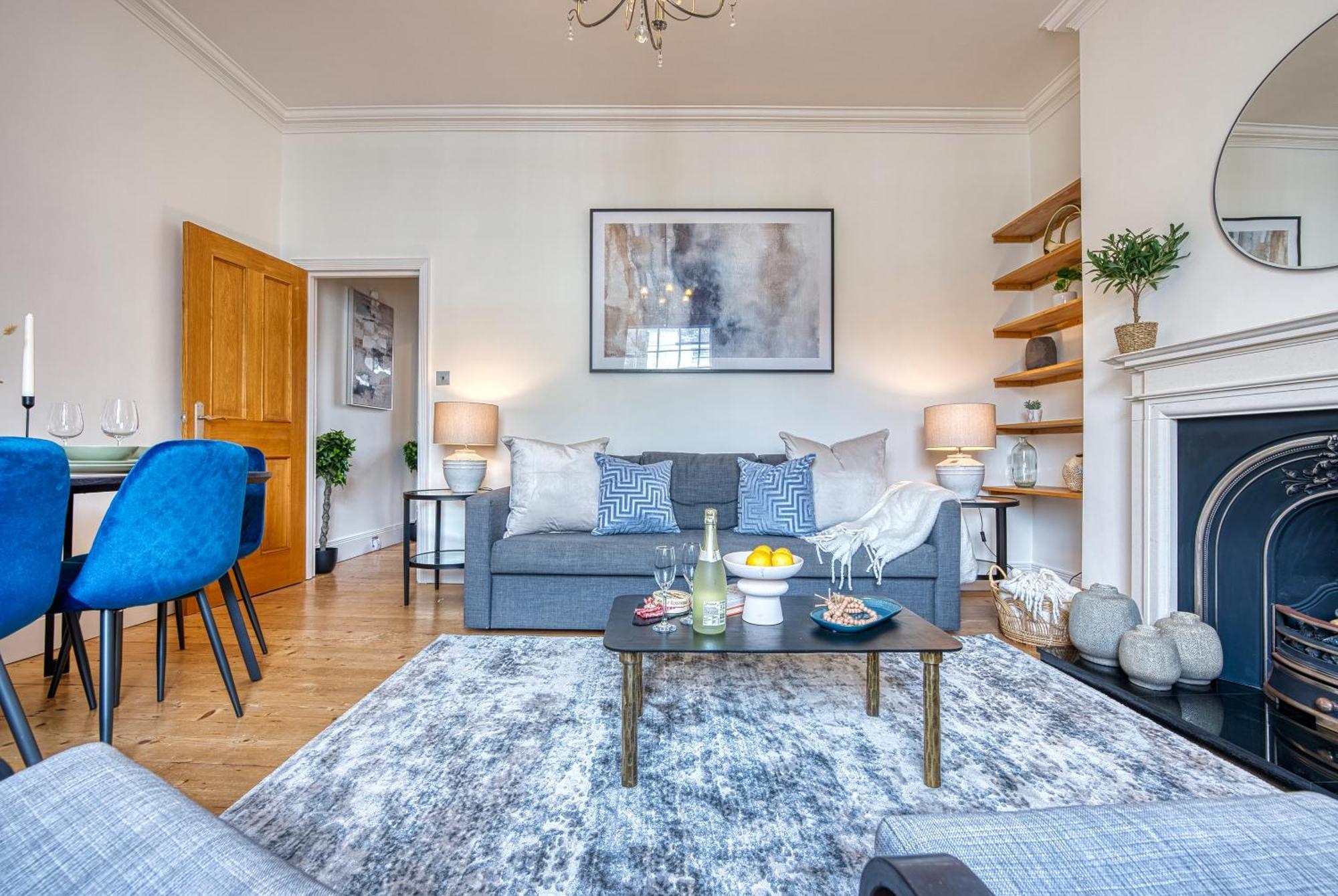 2 Bed Stunning Chic Modern Spacious Apt, Ocean Village, Southampton - Plenty Of Parking - By Blue Puffin Stays Экстерьер фото